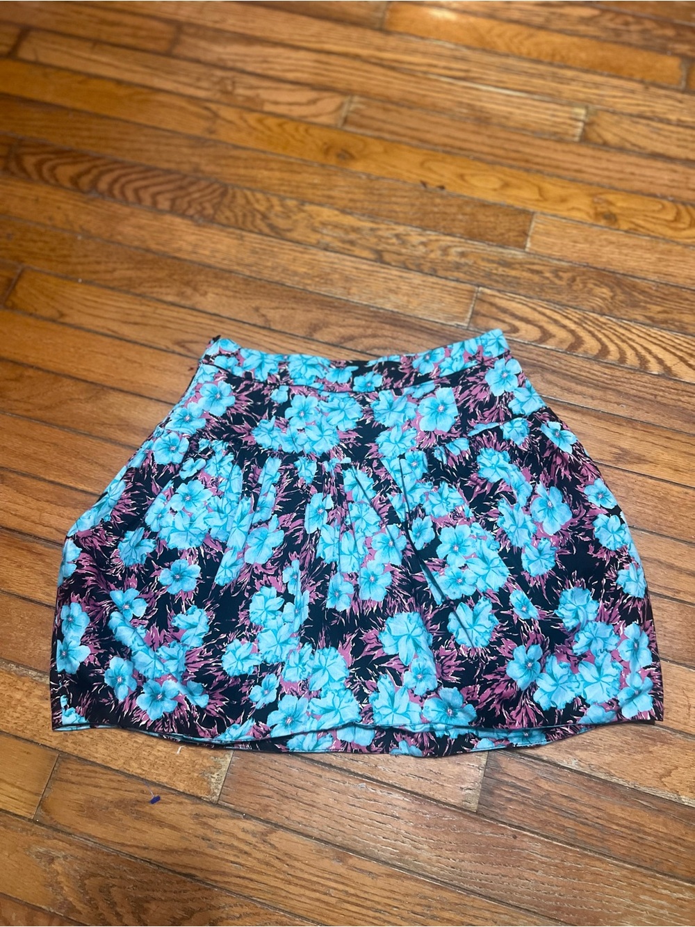 Zara Black Skirt with Turquoise Floral Print - Picture 2 of 6